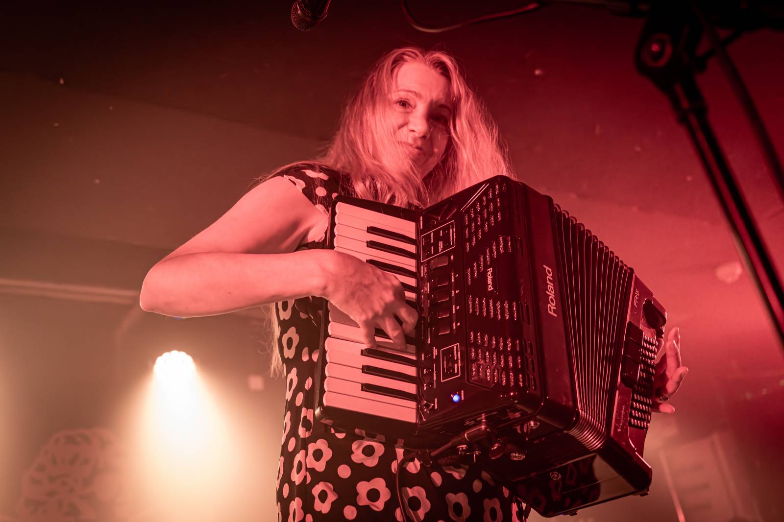 Rock Café zpívalo Mmm Mmm Mmm Mmm. S Crash Test Dummies publikum zavzpomínalo na devadesátky