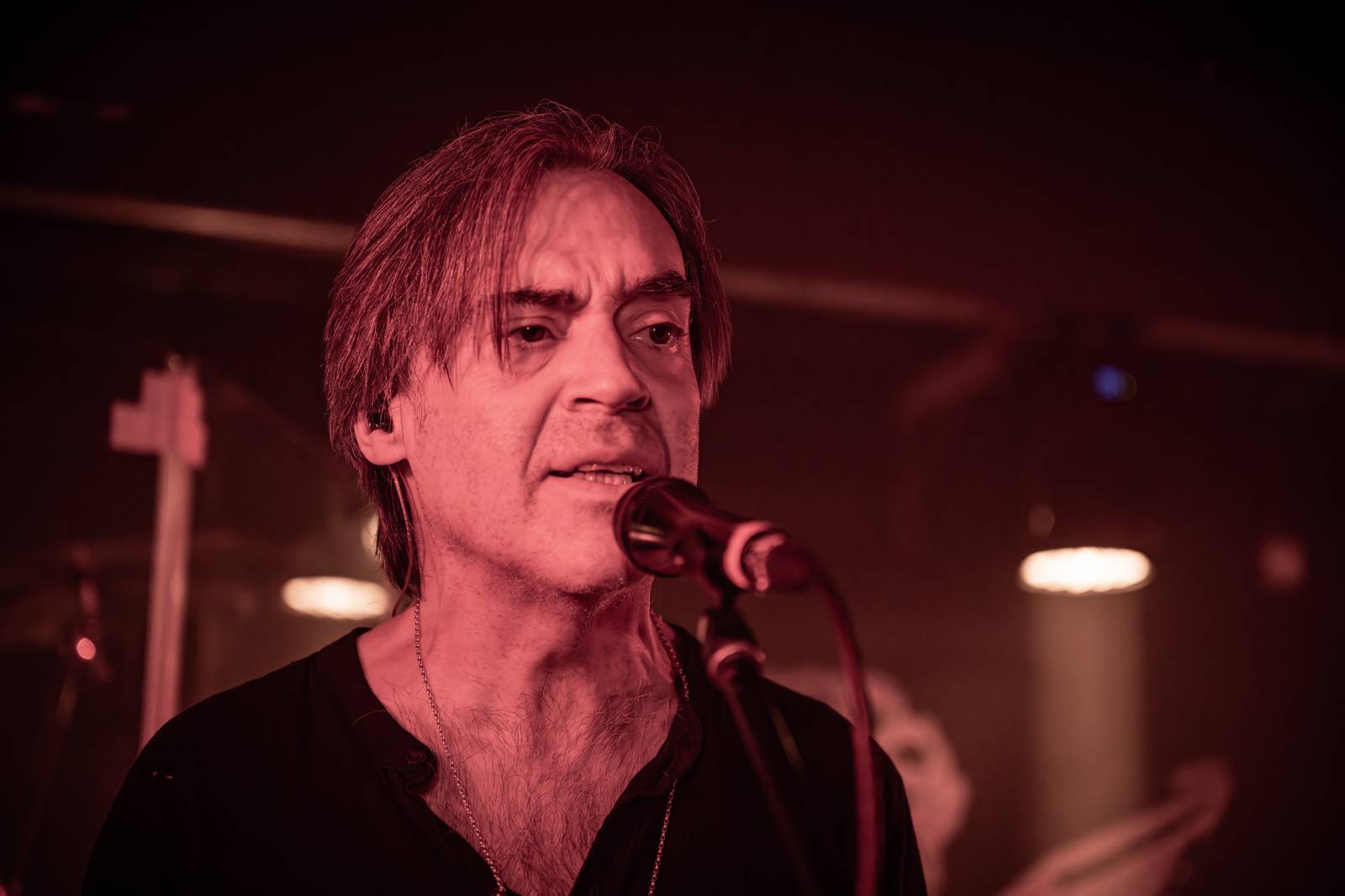 Rock Café zpívalo Mmm Mmm Mmm Mmm. S Crash Test Dummies publikum zavzpomínalo na devadesátky