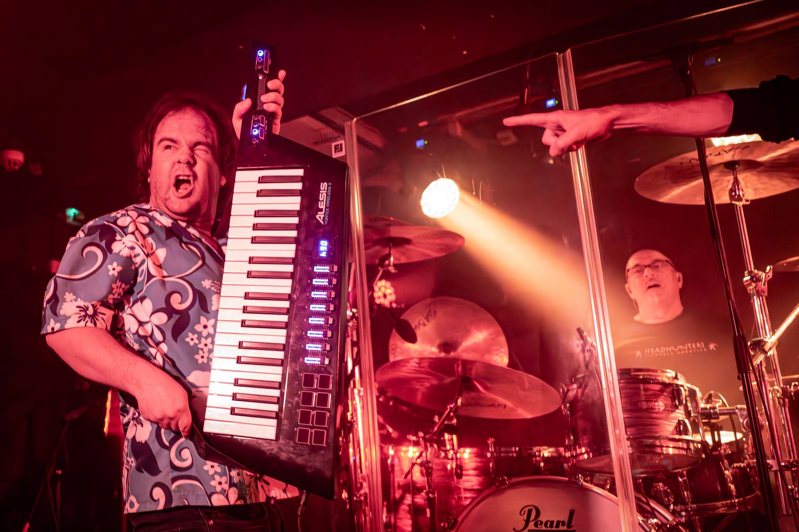 Rock Café zpívalo Mmm Mmm Mmm Mmm. S Crash Test Dummies publikum zavzpomínalo na devadesátky