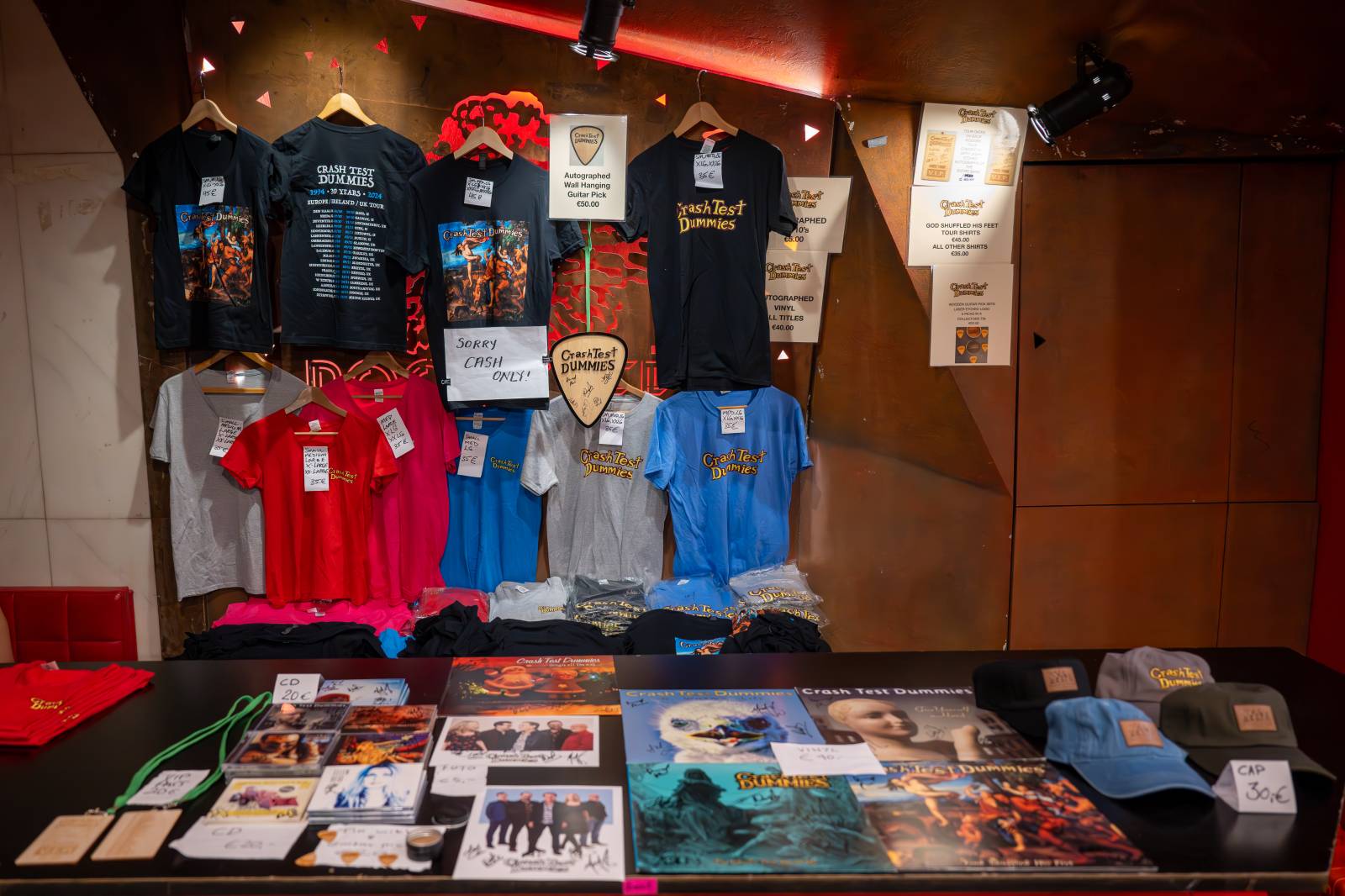 Rock Café zpívalo Mmm Mmm Mmm Mmm. S Crash Test Dummies publikum zavzpomínalo na devadesátky