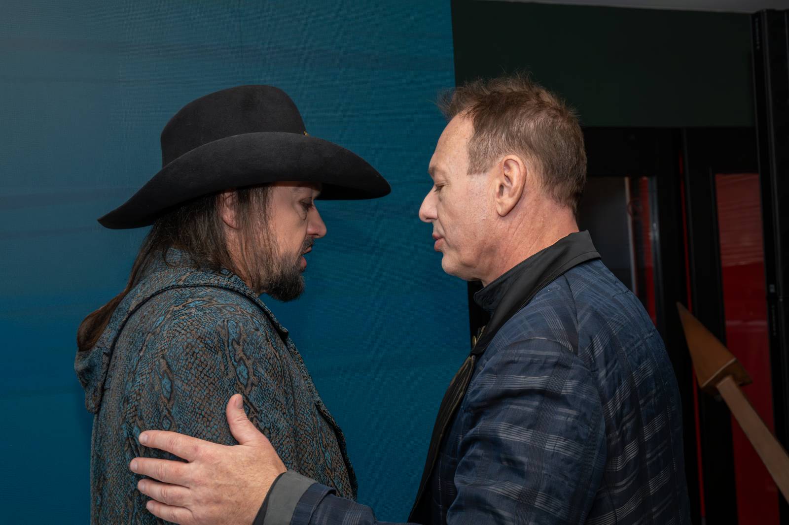 Lucie je zase ve čtyřech. Na lodi v Praze přivítala na palubě Viktora Dyka