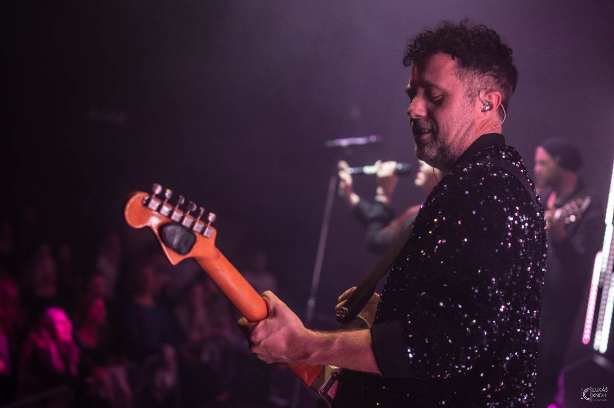 O5 a Radeček zahájili v Hradci Králové turné HoraLove, předskakoval jim Thom Artway