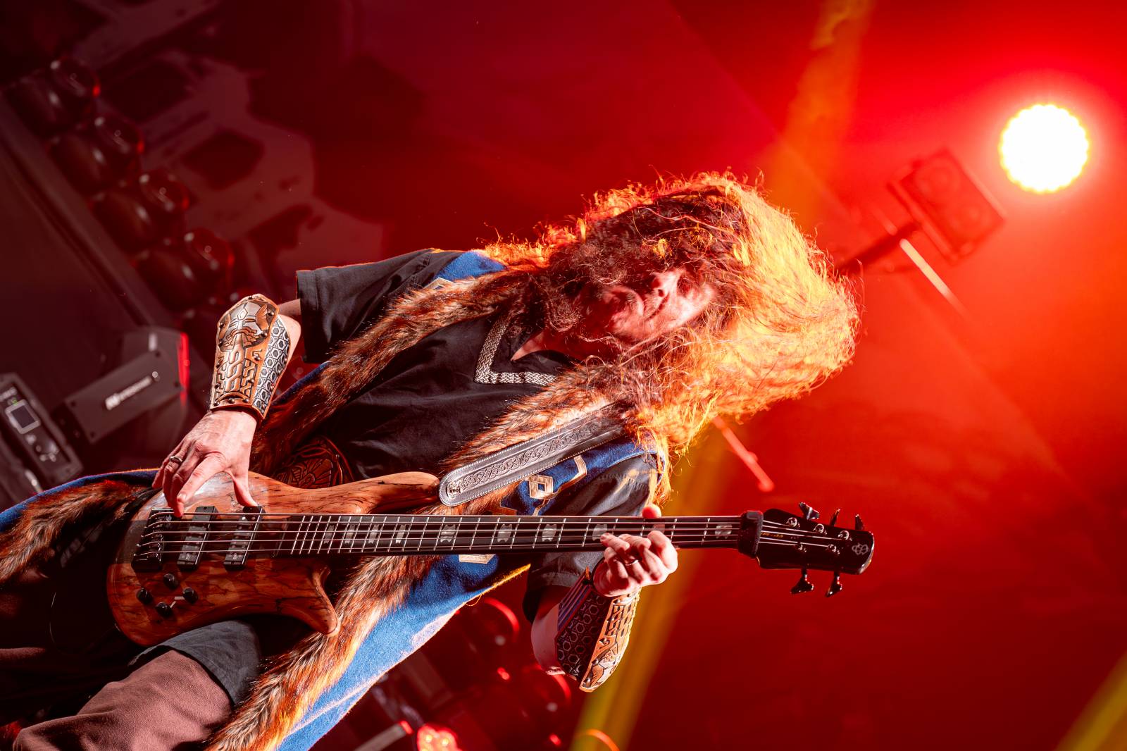 Metalová smršť v Holešovicích. Do Prahy zavítali Powerwolf, Hammerfall a Wind Rose