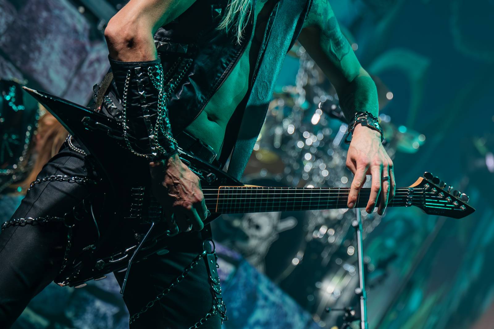 Metalová smršť v Holešovicích. Do Prahy zavítali Powerwolf, Hammerfall a Wind Rose