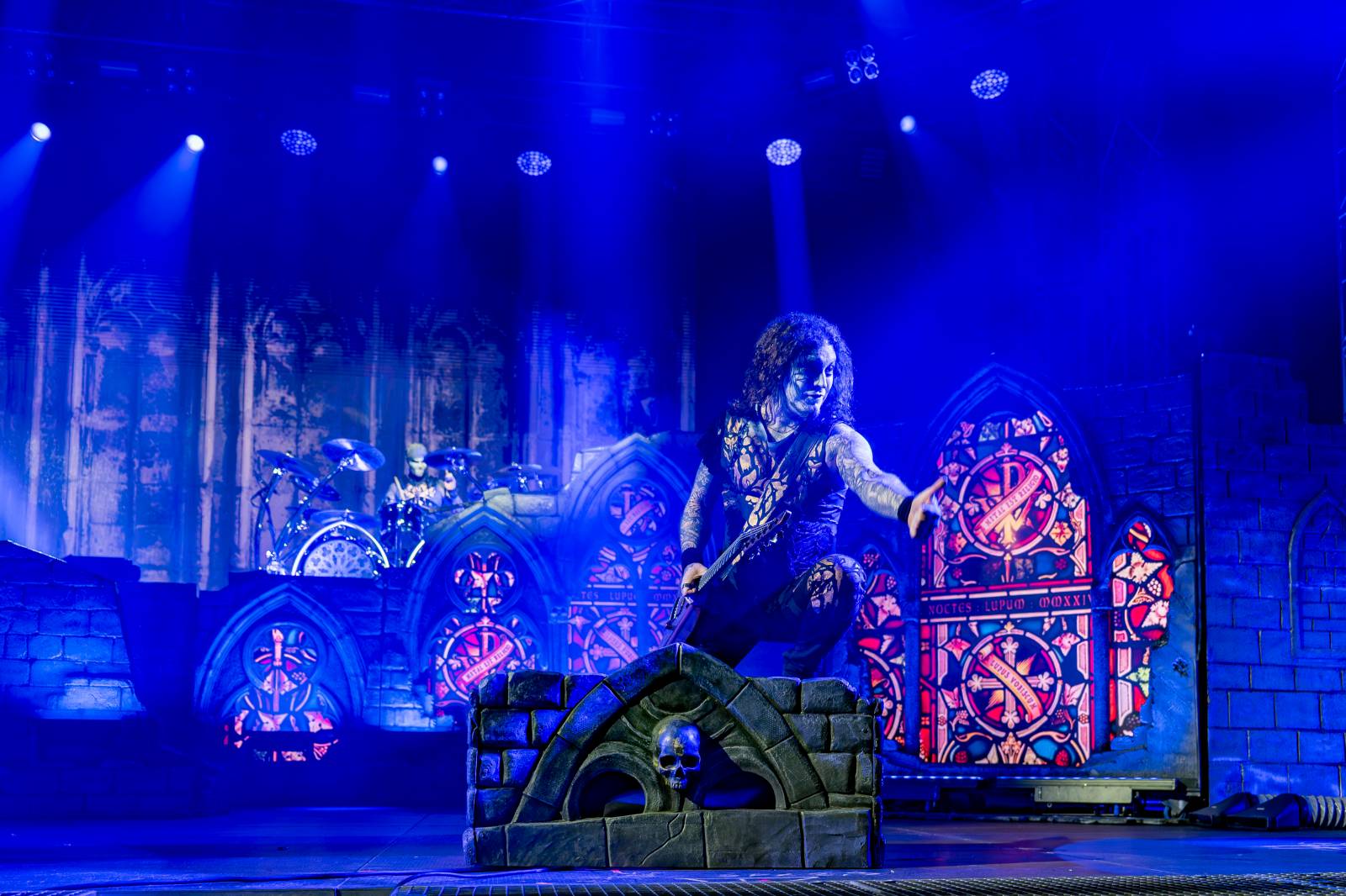 Metalová smršť v Holešovicích. Do Prahy zavítali Powerwolf, Hammerfall a Wind Rose