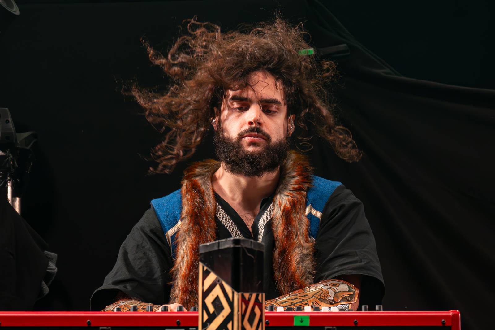 Metalová smršť v Holešovicích. Do Prahy zavítali Powerwolf, Hammerfall a Wind Rose