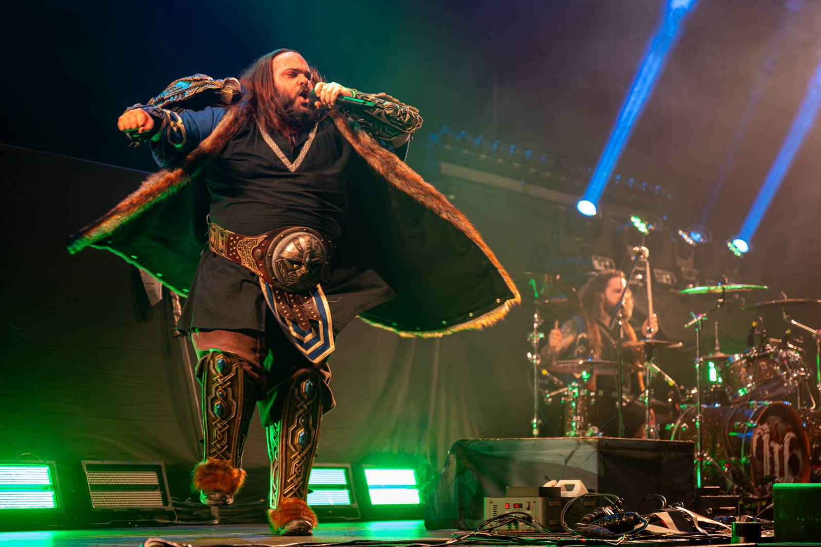 Metalová smršť v Holešovicích. Do Prahy zavítali Powerwolf, Hammerfall a Wind Rose