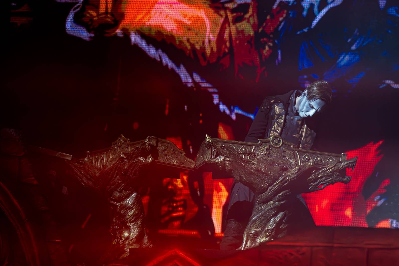 Metalová smršť v Holešovicích. Do Prahy zavítali Powerwolf, Hammerfall a Wind Rose