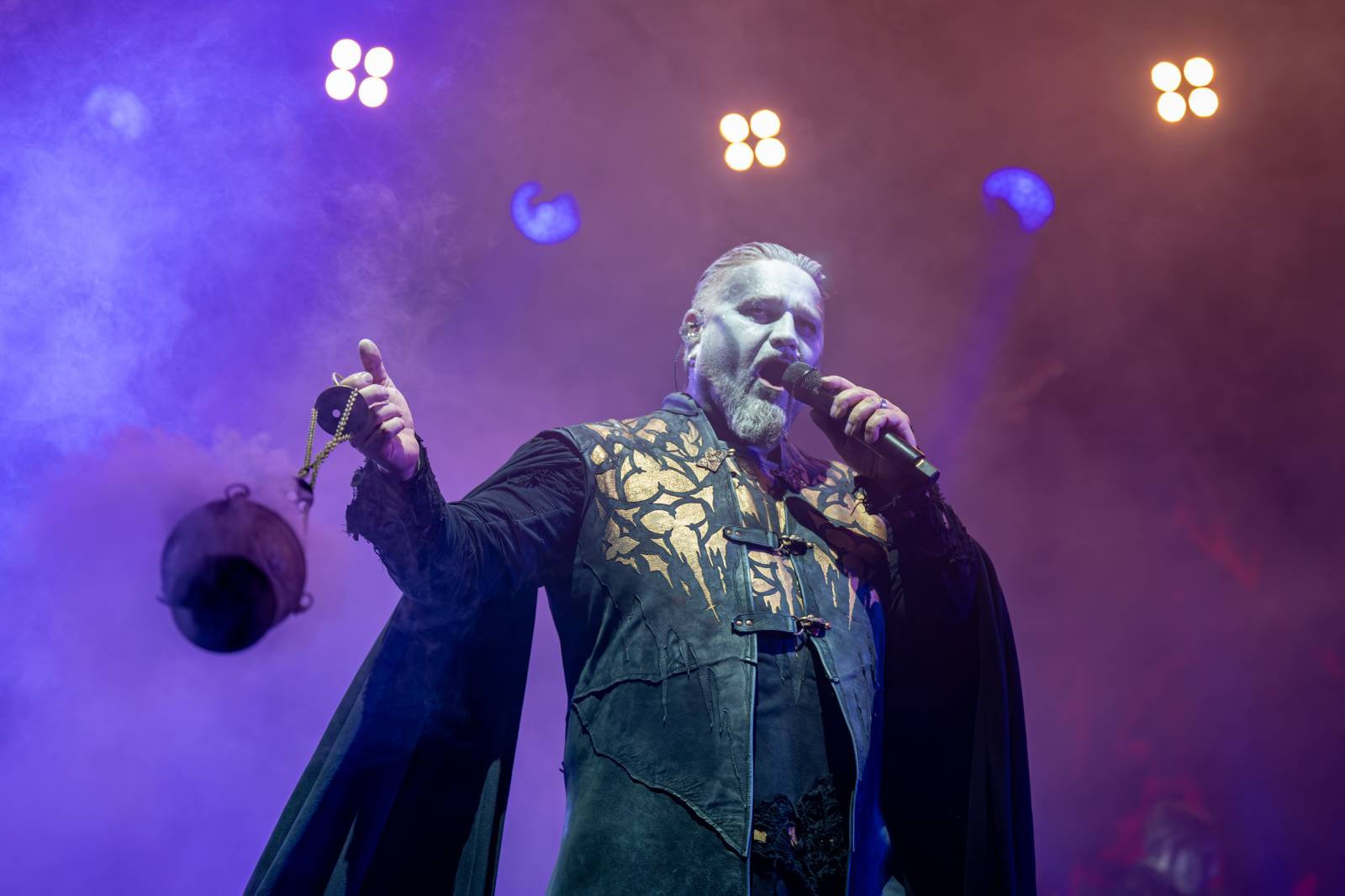 Metalová smršť v Holešovicích. Do Prahy zavítali Powerwolf, Hammerfall a Wind Rose