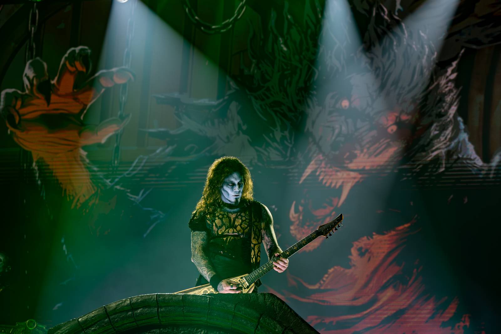 Metalová smršť v Holešovicích. Do Prahy zavítali Powerwolf, Hammerfall a Wind Rose