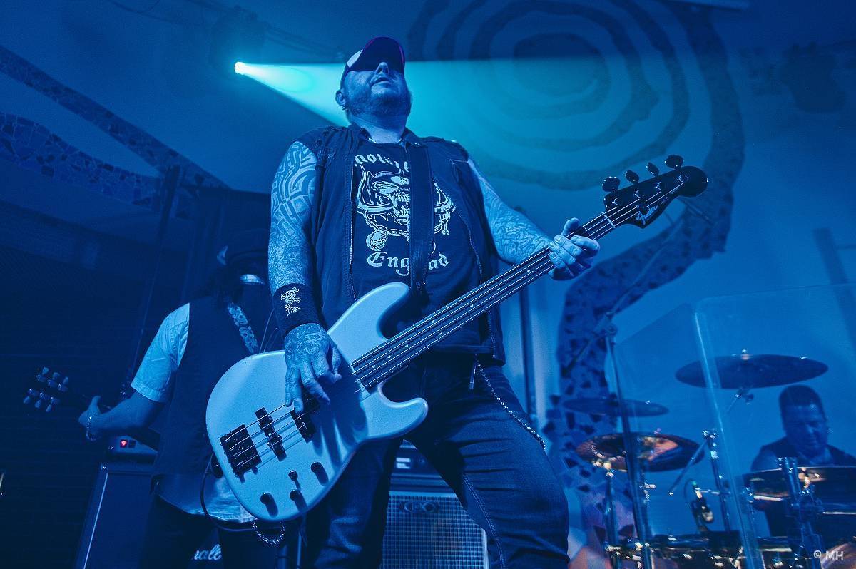 Maďarští Hollywood Rose zavítali do Plzně, v Buena Vistě přehráli největší hity Guns N' Roses