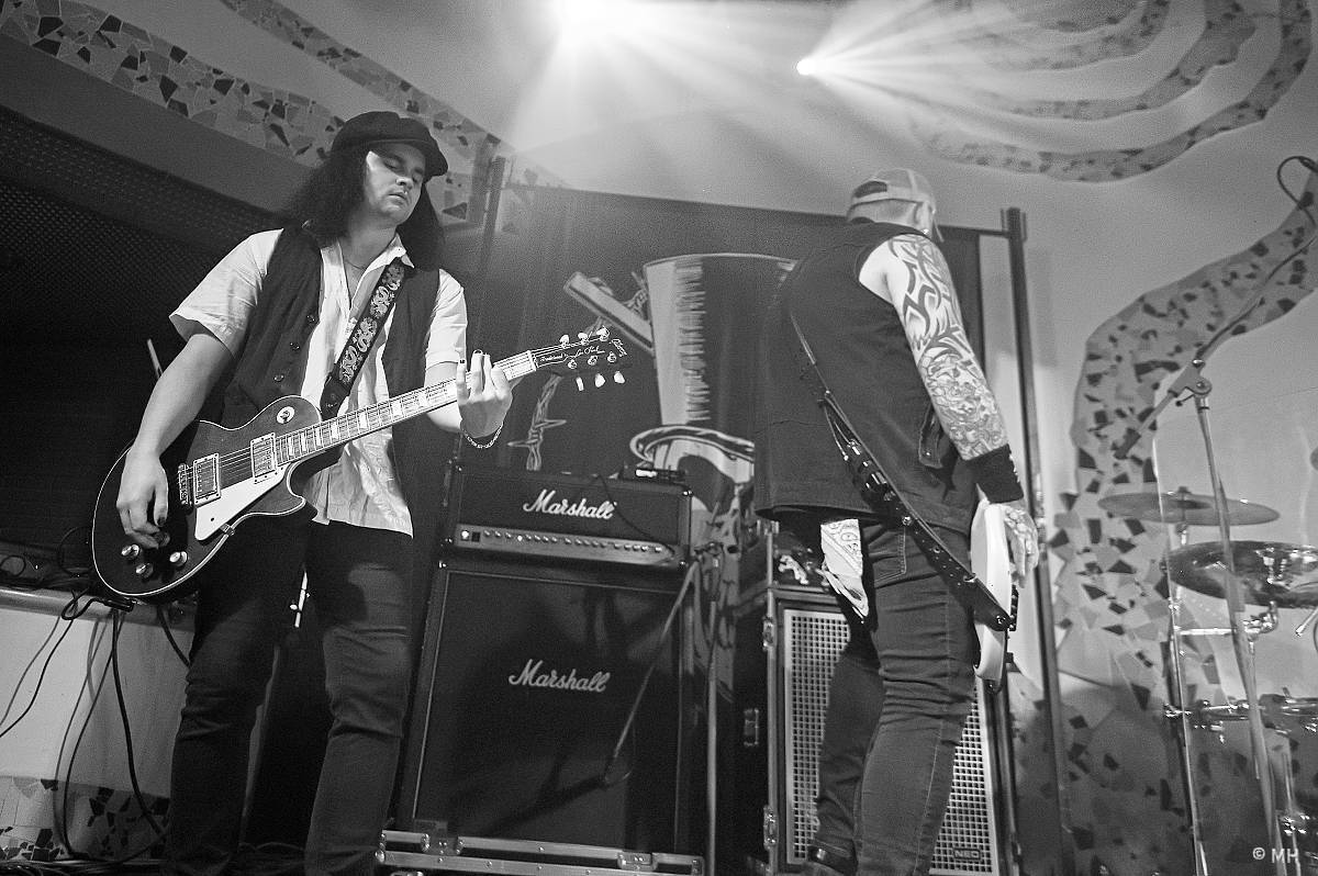 Maďarští Hollywood Rose zavítali do Plzně, v Buena Vistě přehráli největší hity Guns N' Roses