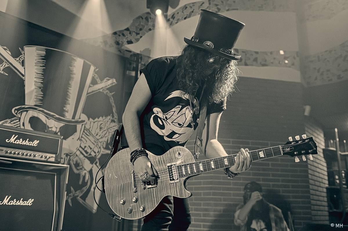 Maďarští Hollywood Rose zavítali do Plzně, v Buena Vistě přehráli největší hity Guns N' Roses