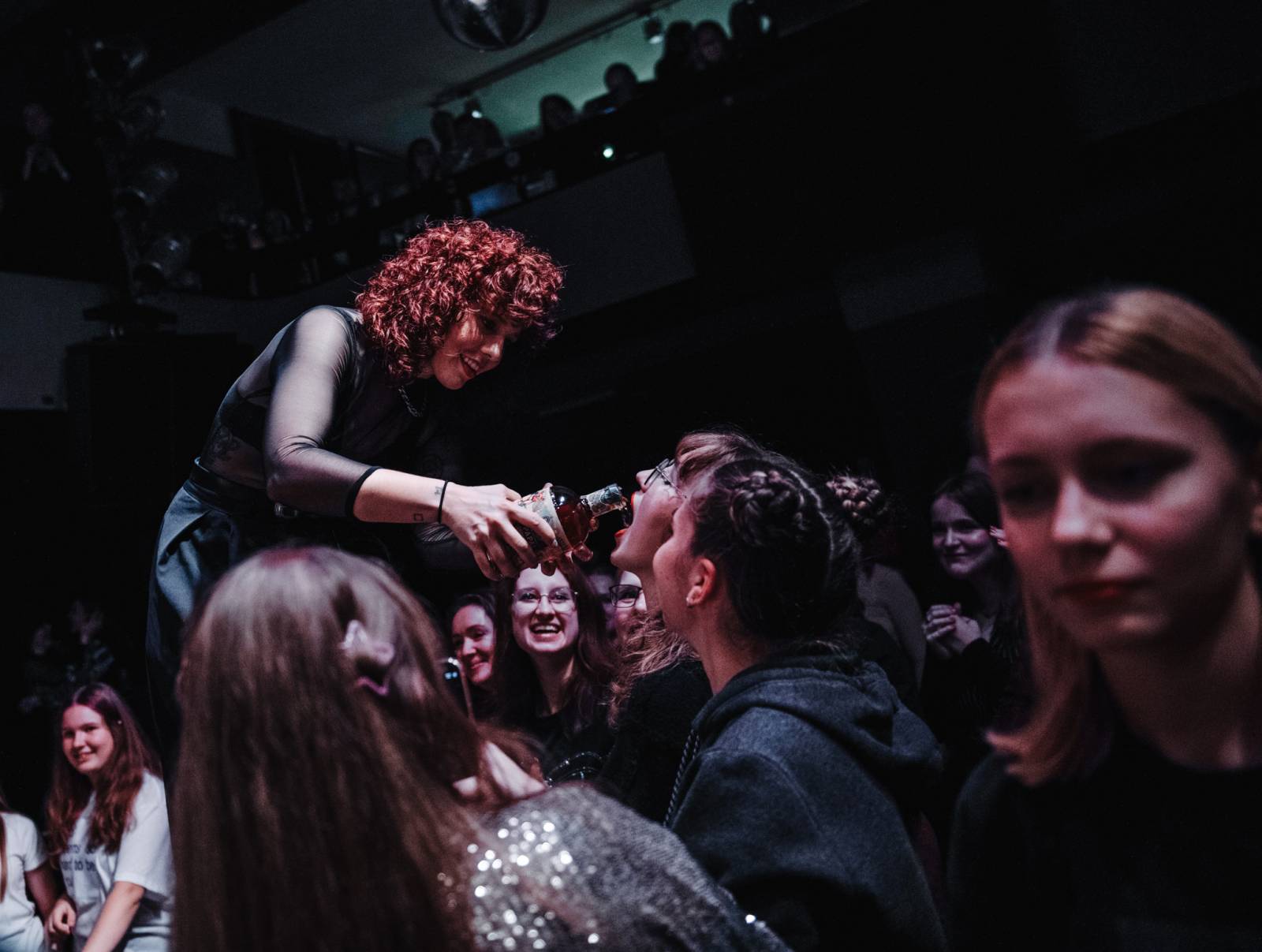 Aiko pokřtila v Lucerna Music Baru nové album, jejím hostem byla Maella