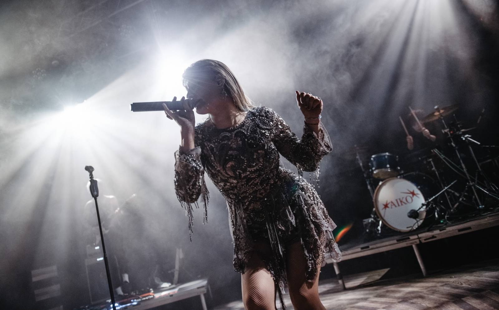 Aiko pokřtila v Lucerna Music Baru nové album, jejím hostem byla Maella