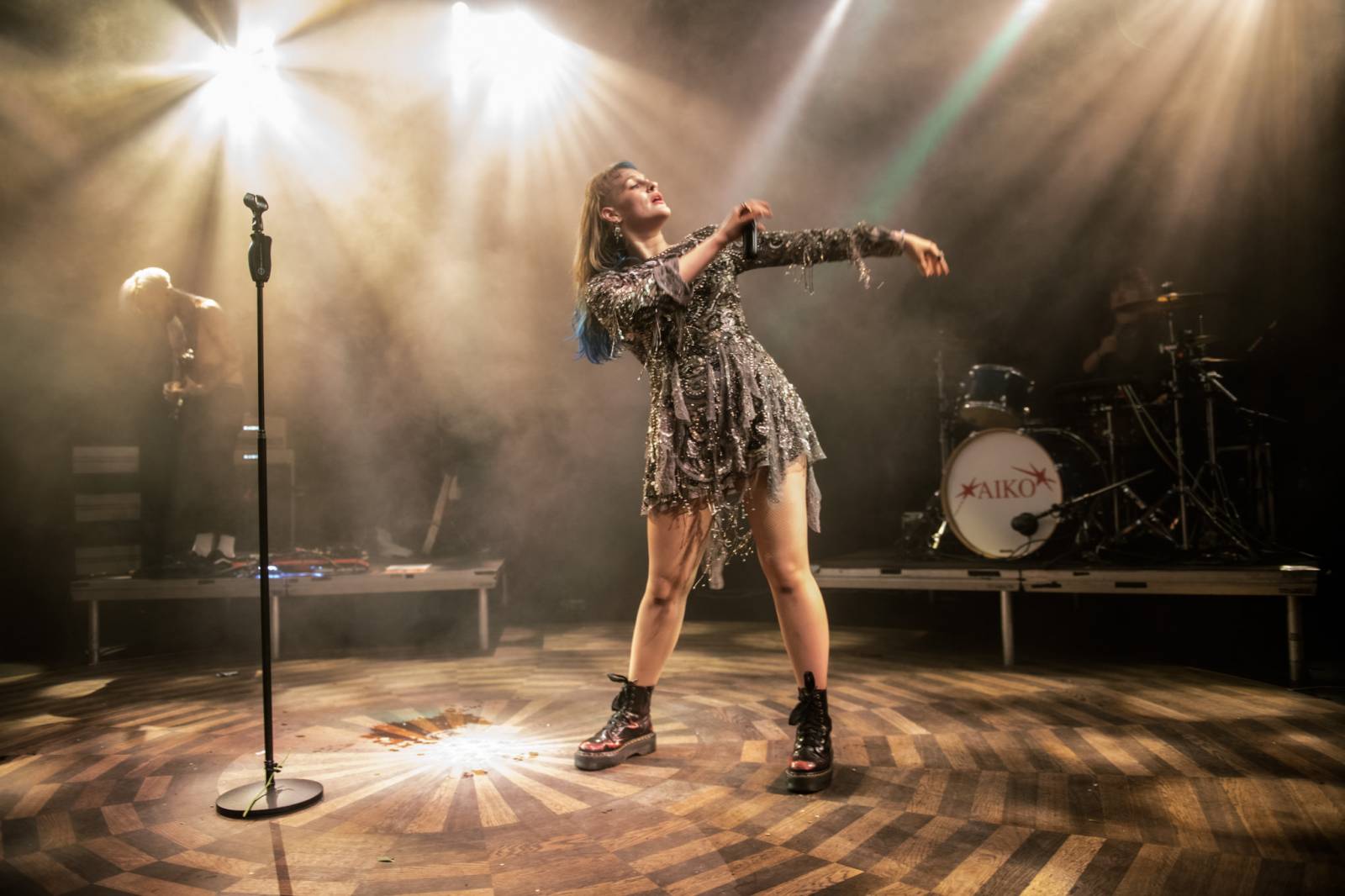 Aiko pokřtila v Lucerna Music Baru nové album, jejím hostem byla Maella