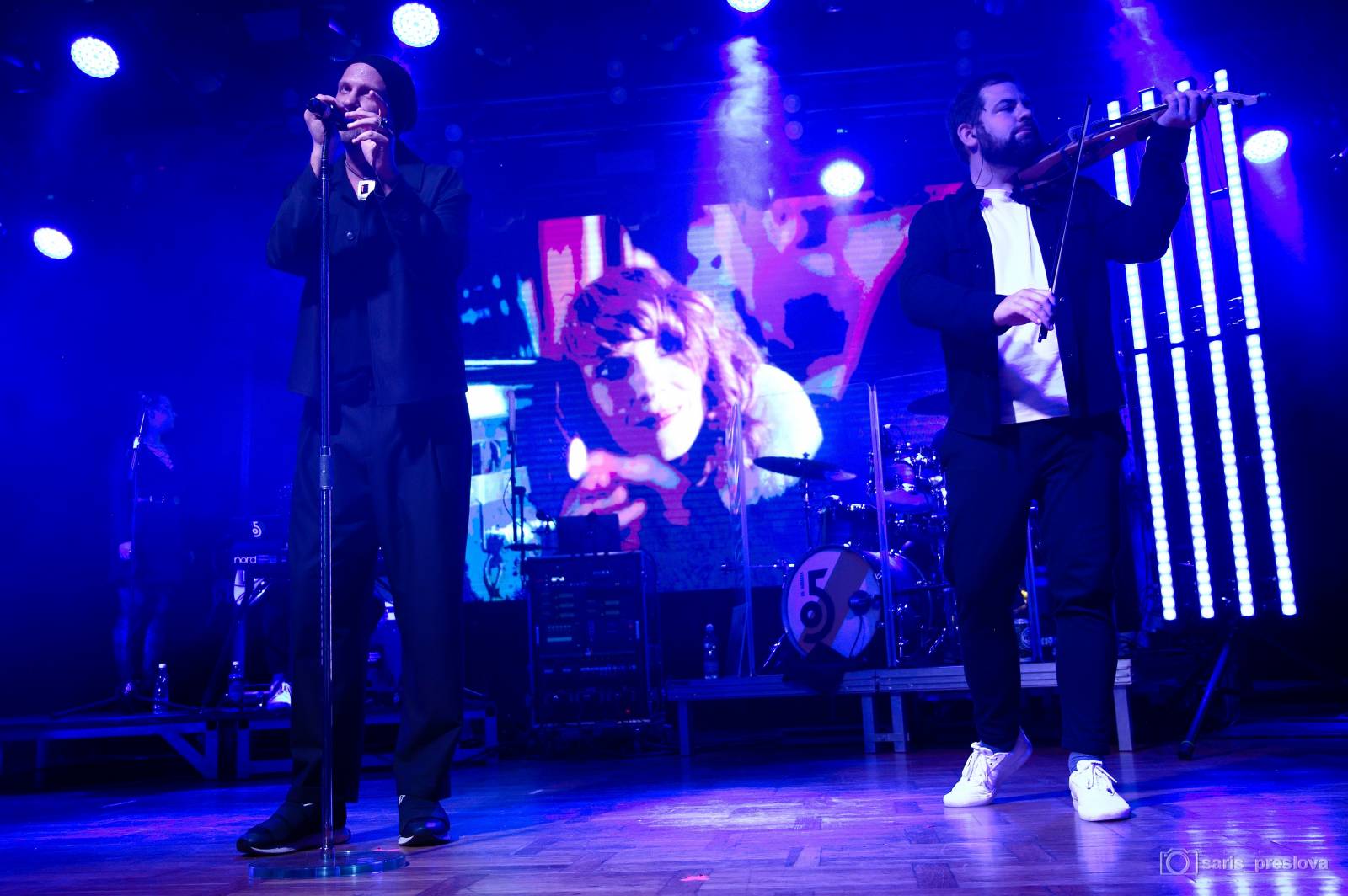 O5 a Radeček zamířili se svým turné do Plzně, fanouškům v premiéře pustili nový klip