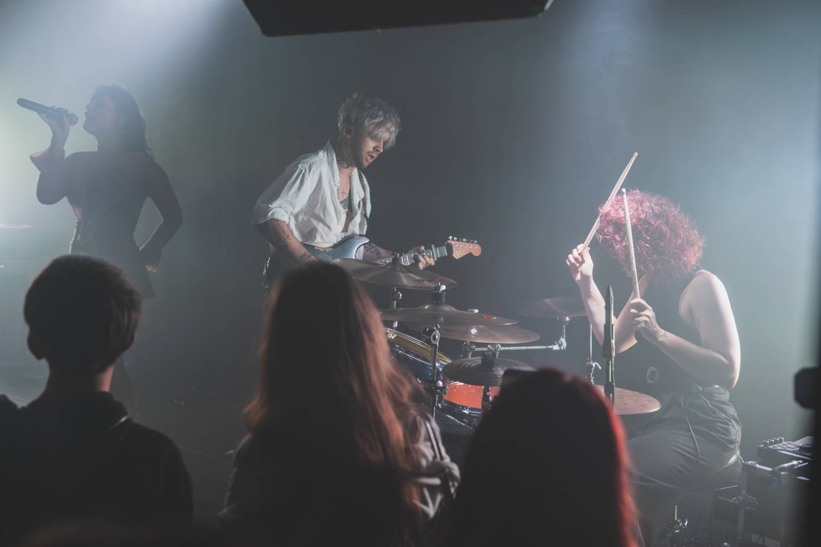 Aiko rozzářila brněnský Kabinet múz, večer zahájila Maella