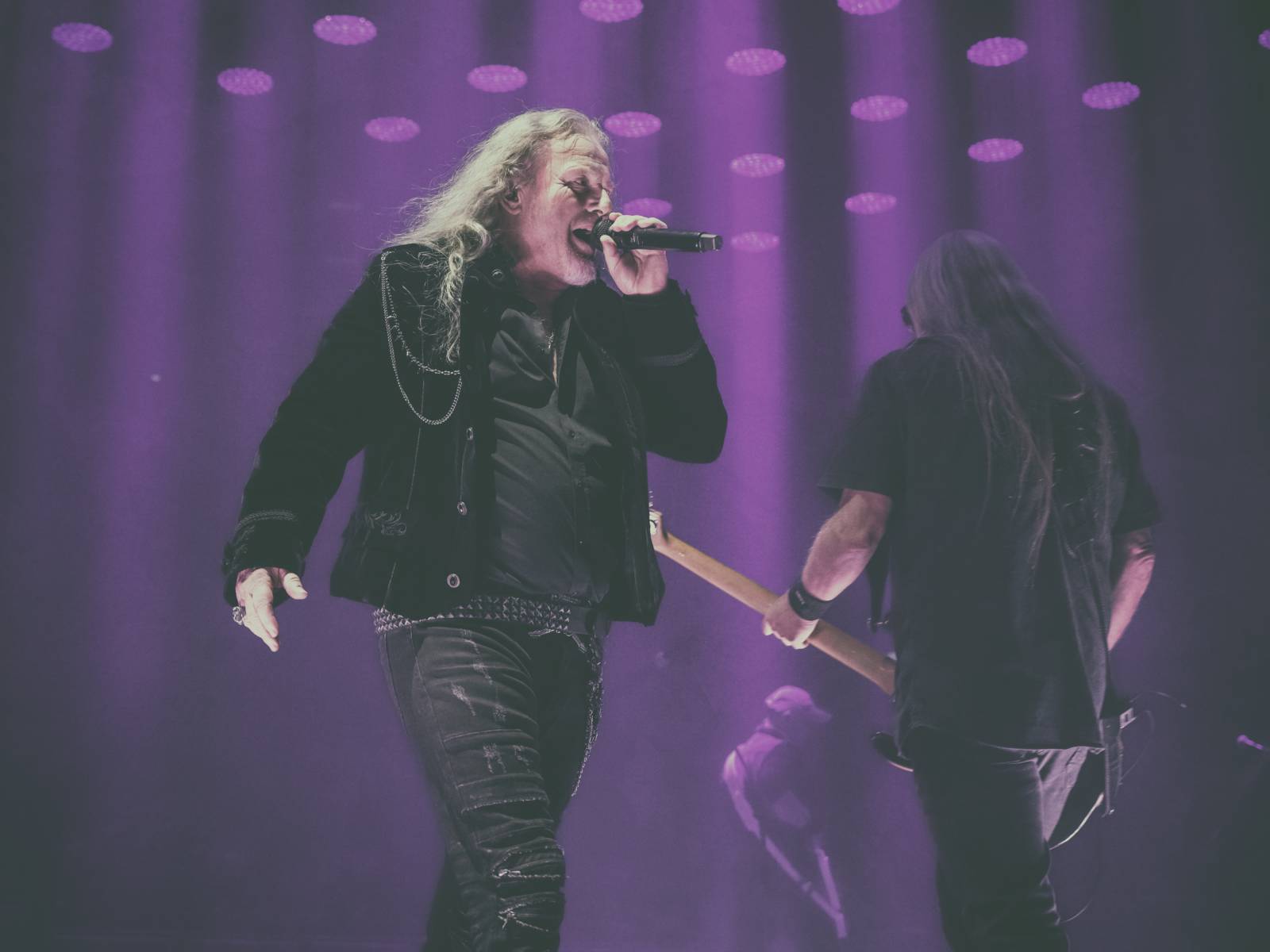 Kabát oslavil 35 let na scéně i v Ústí nad Labem, zpíval s ním celý stadion