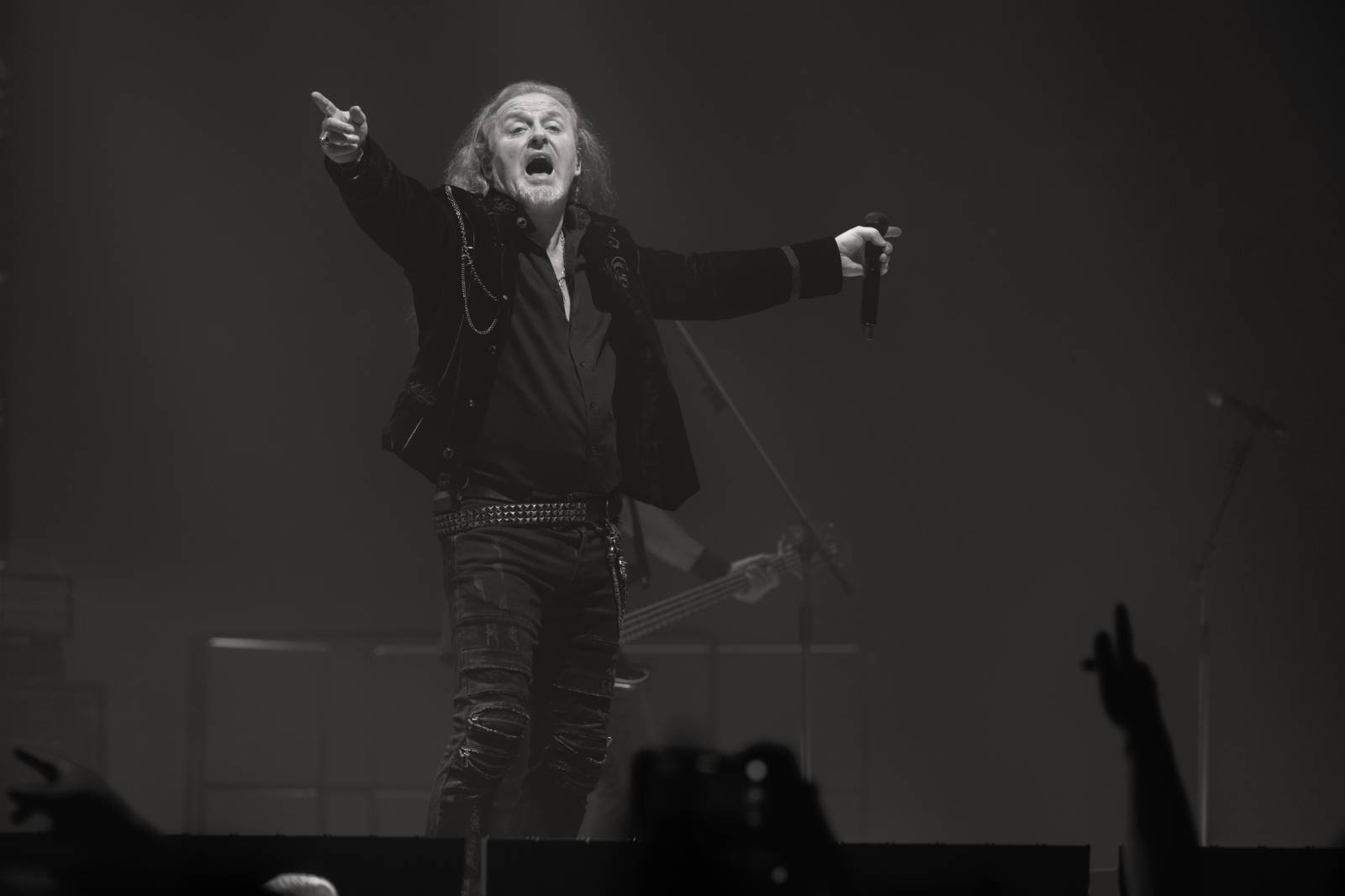 Kabát oslavil 35 let na scéně i v Ústí nad Labem, zpíval s ním celý stadion