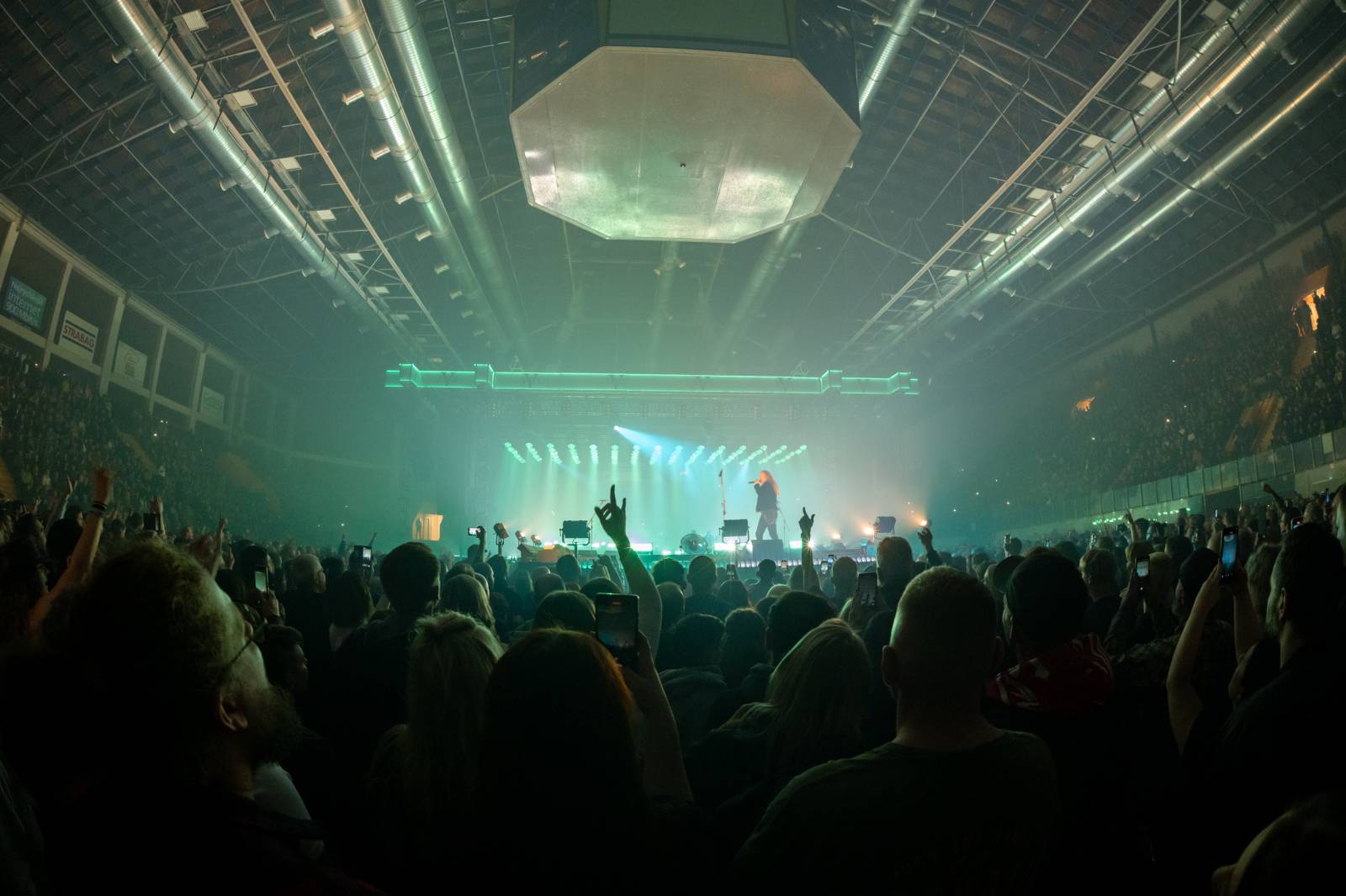 Kabát oslavil 35 let na scéně i v Ústí nad Labem, zpíval s ním celý stadion