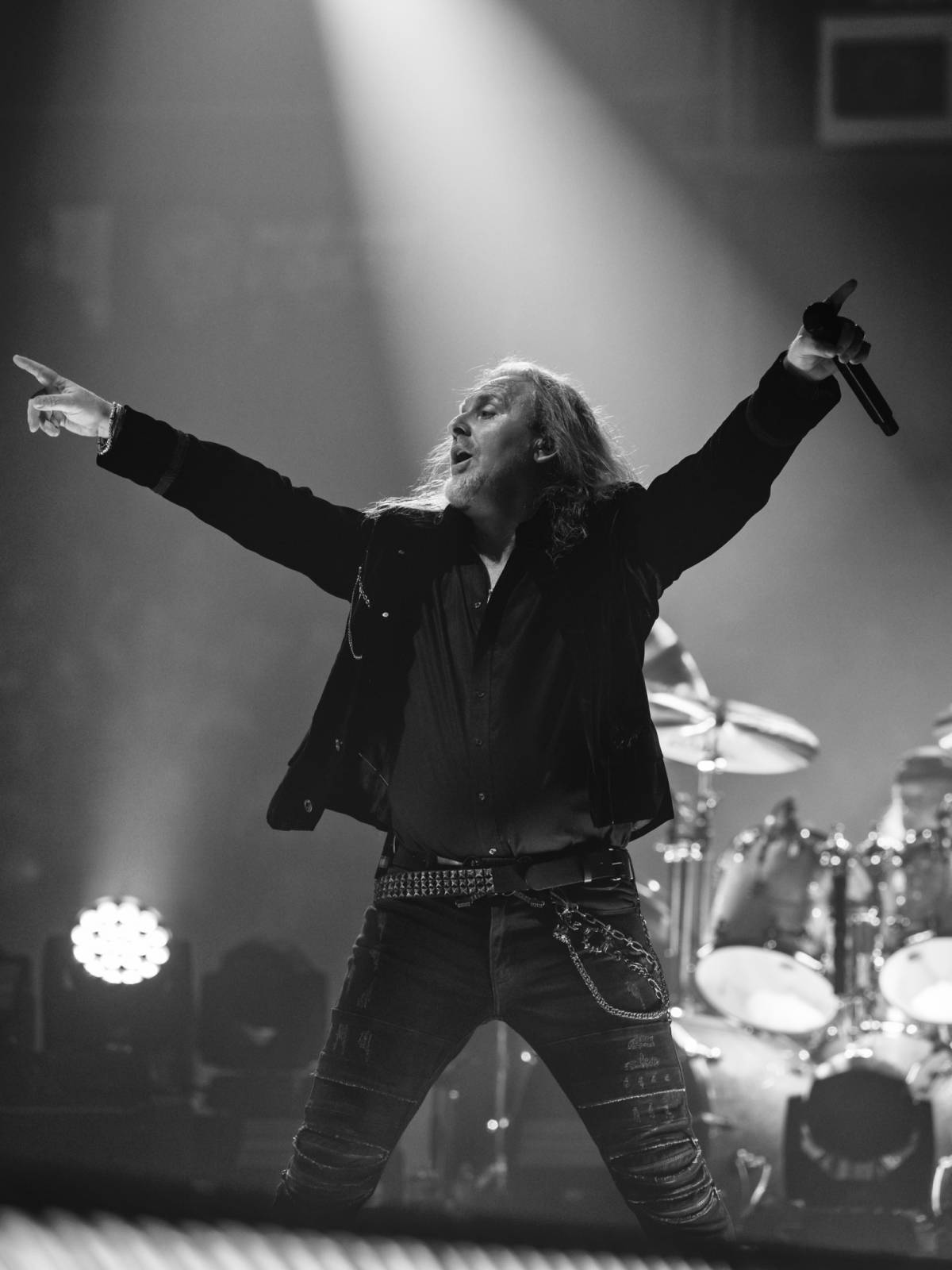 Kabát oslavil 35 let na scéně i v Ústí nad Labem, zpíval s ním celý stadion