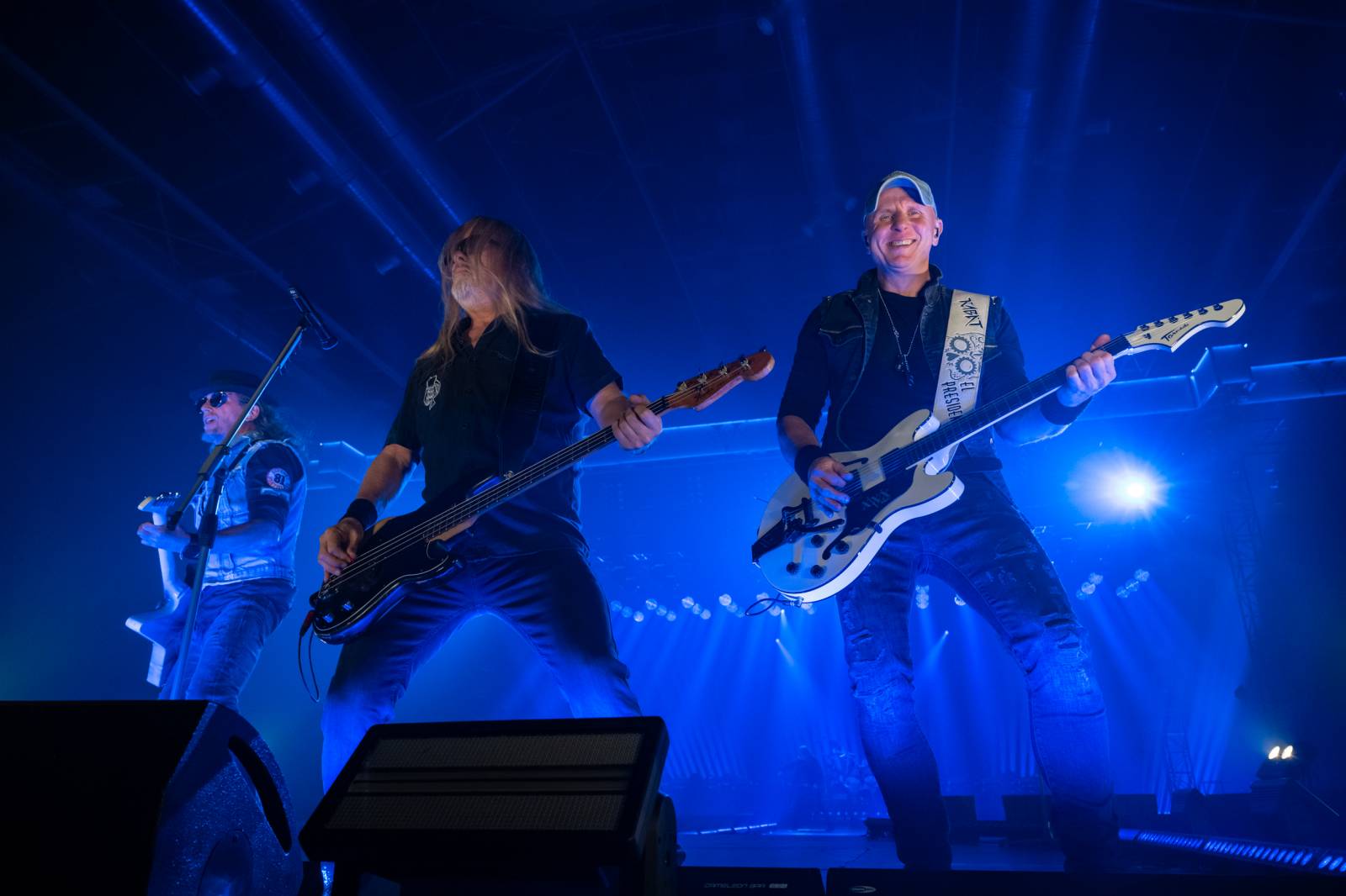 Kabát oslavil 35 let na scéně i v Ústí nad Labem, zpíval s ním celý stadion