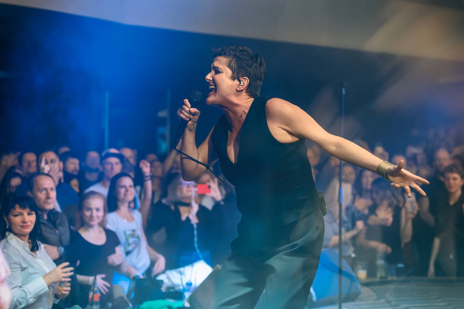 Kosheen v čele se Sian Evans odstartovali v Praze oslavy 25 let na scéně