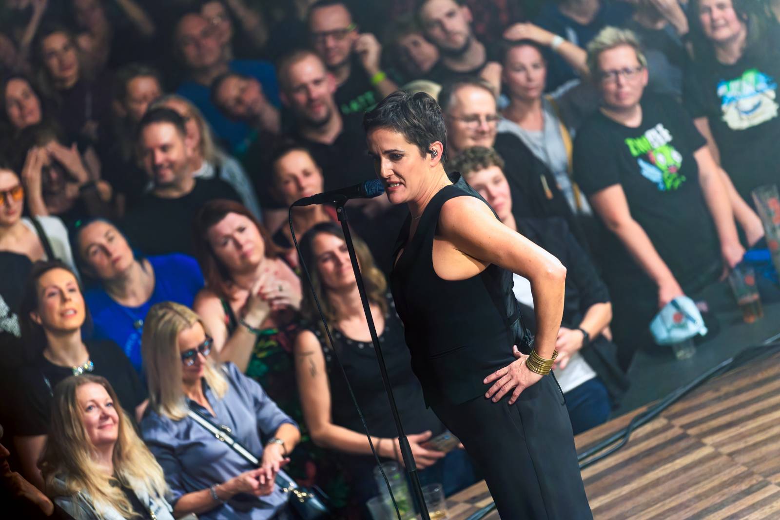 Kosheen v čele se Sian Evans odstartovali v Praze oslavy 25 let na scéně