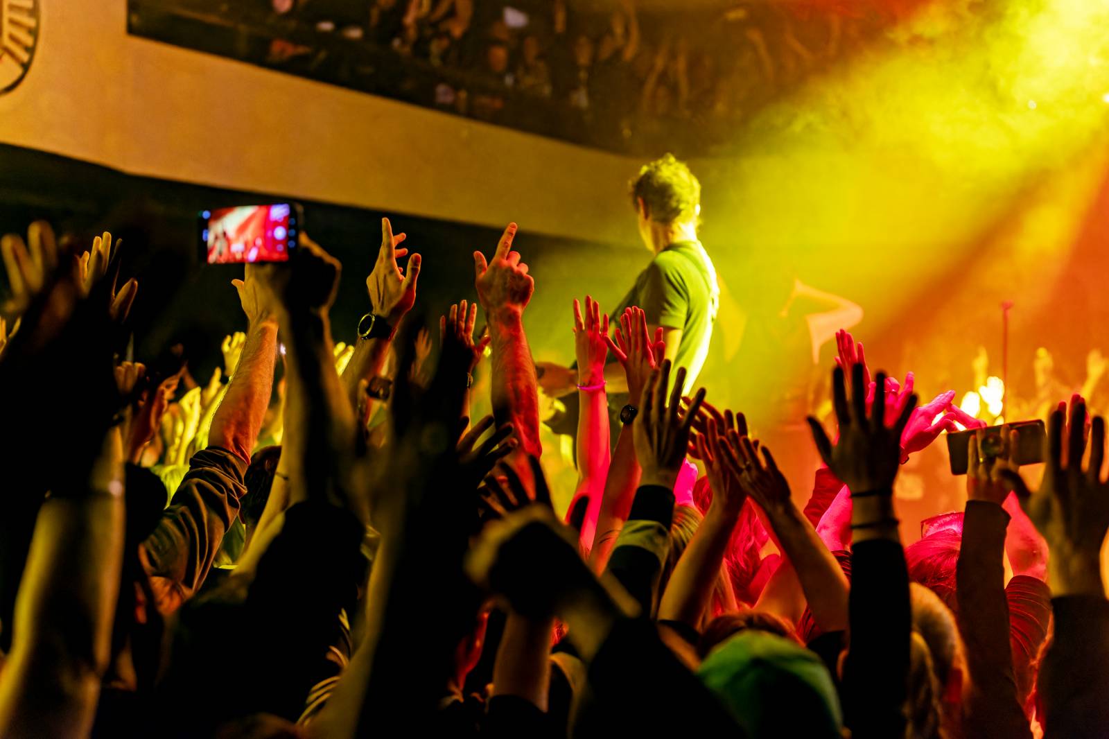 Kosheen v čele se Sian Evans odstartovali v Praze oslavy 25 let na scéně