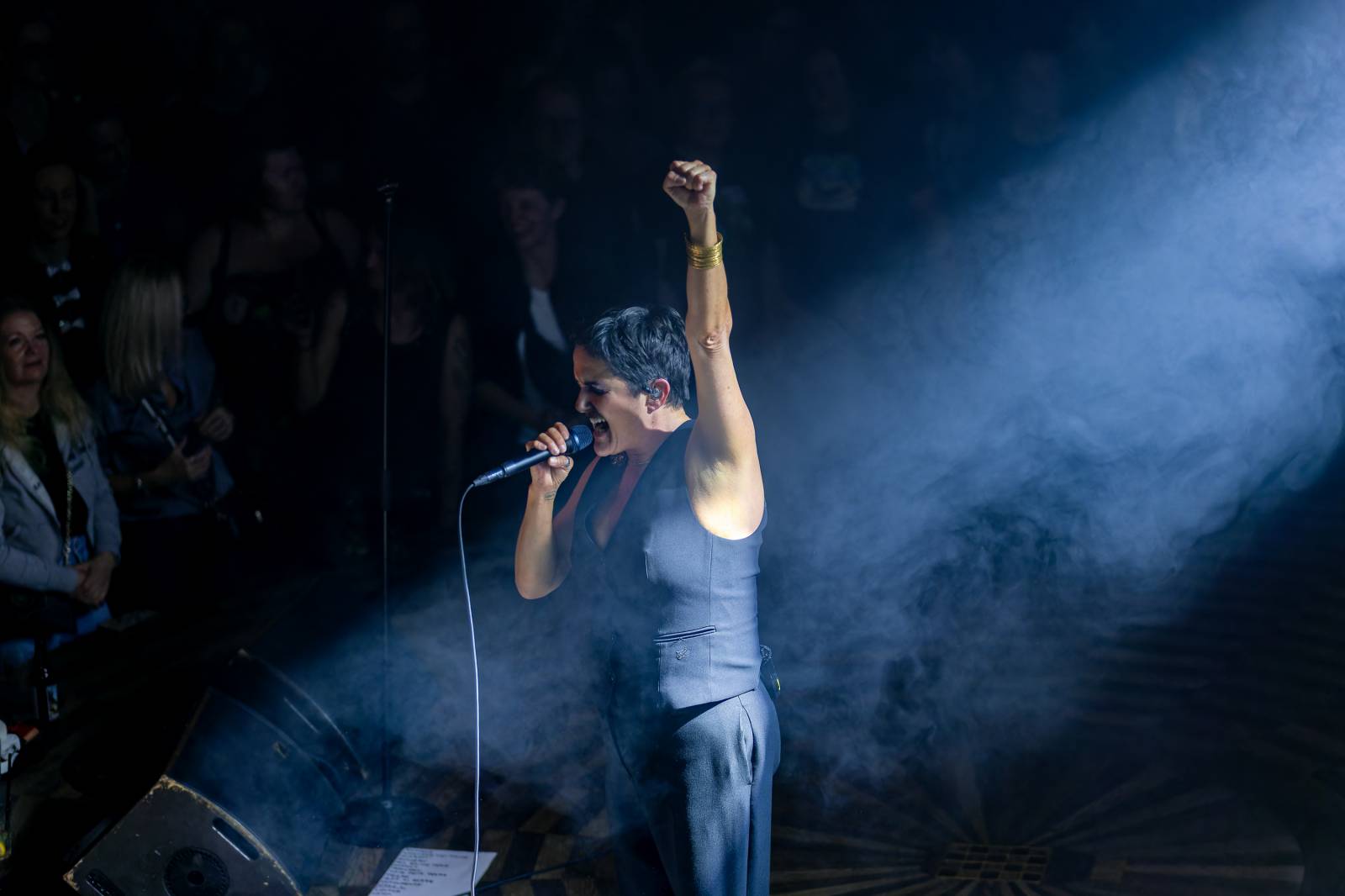 Kosheen v čele se Sian Evans odstartovali v Praze oslavy 25 let na scéně