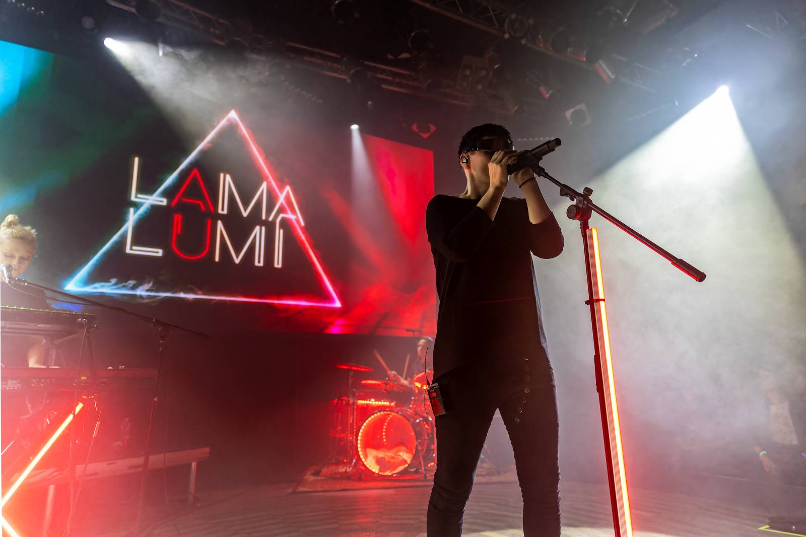 Kosheen v čele se Sian Evans odstartovali v Praze oslavy 25 let na scéně