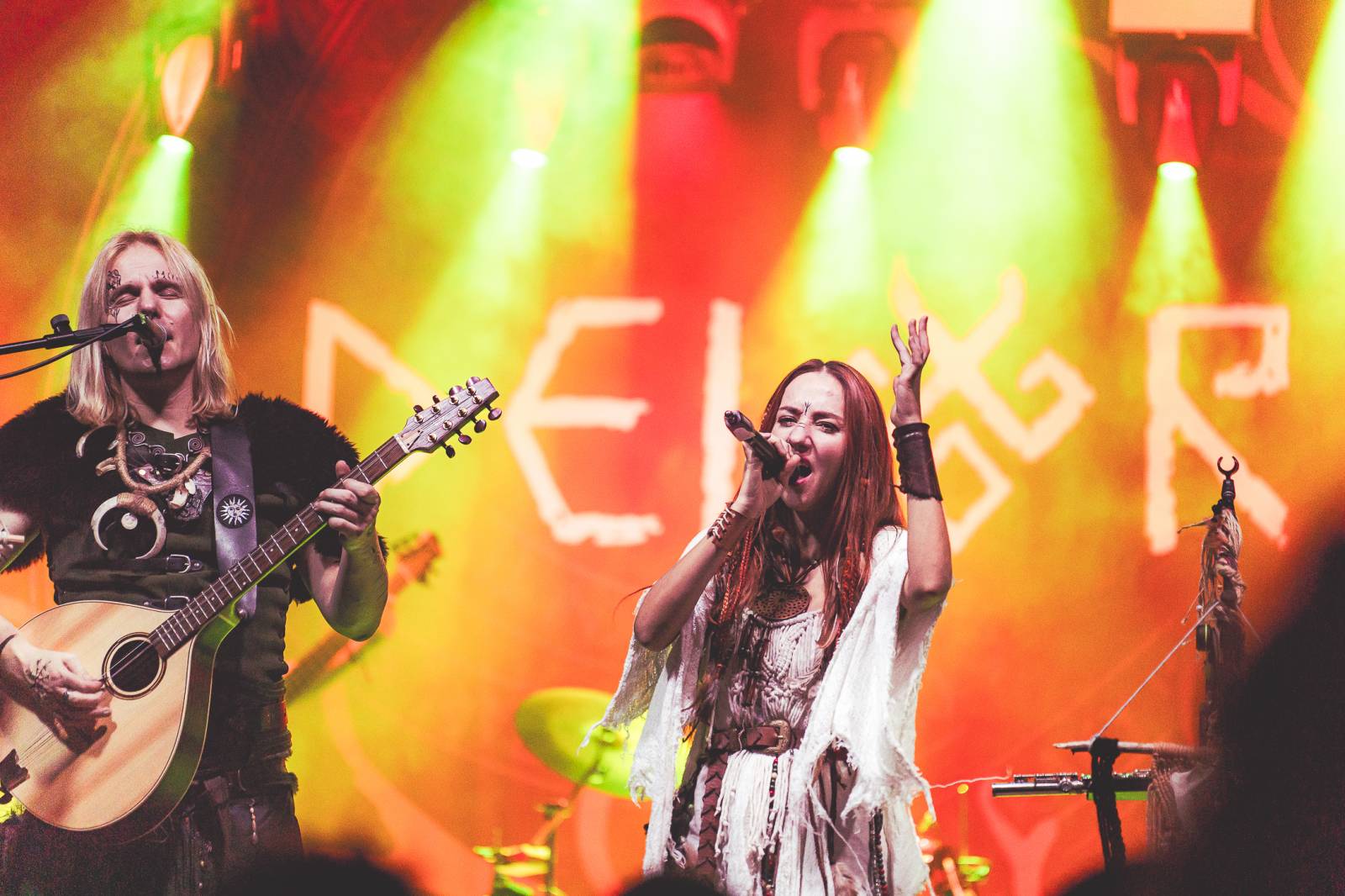 Deloraine na svém turné navštívili i Plzeň, doprovodila je polská Žniwa