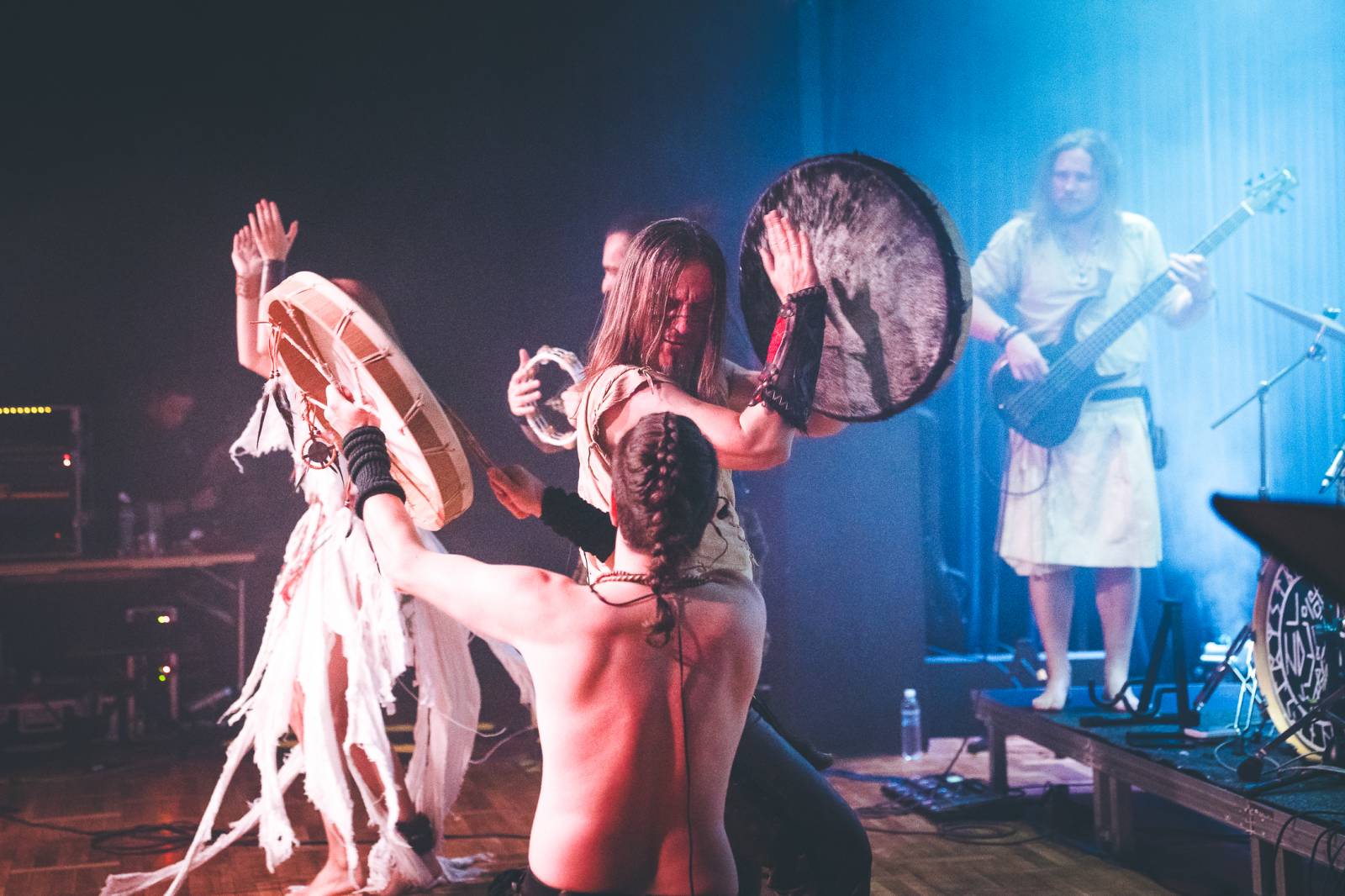 Deloraine na svém turné navštívili i Plzeň, doprovodila je polská Žniwa