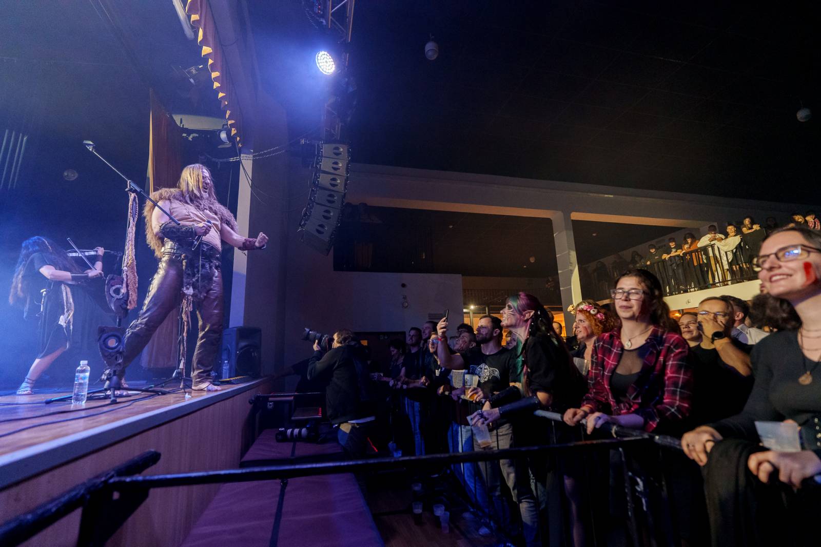 Deloraine na svém turné navštívili i Plzeň, doprovodila je polská Žniwa