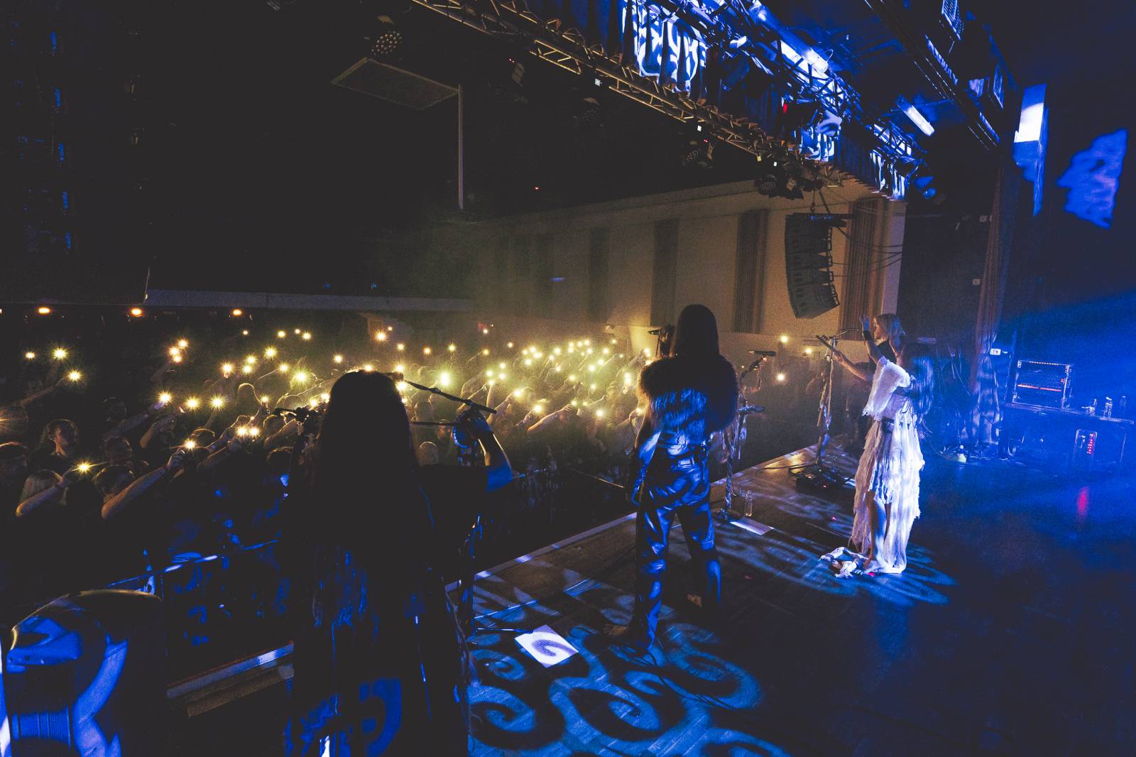 Deloraine na svém turné navštívili i Plzeň, doprovodila je polská Žniwa