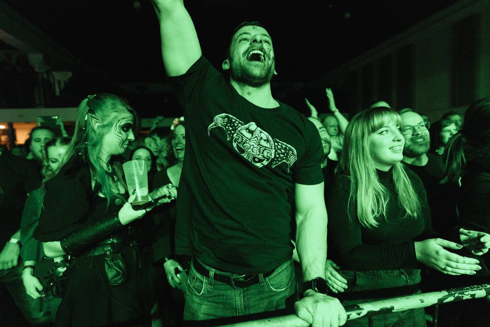 Deloraine na svém turné navštívili i Plzeň, doprovodila je polská Žniwa