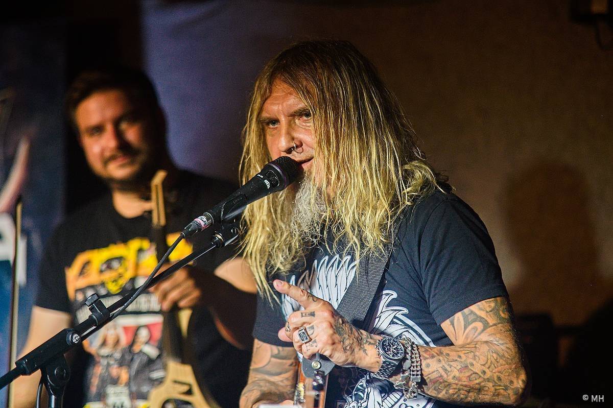 Doga trochu jinak. Unplugged koncertu v Plzni předcházelo promítaní jejího dokumentu Route 66 & Rock 'n' Roll