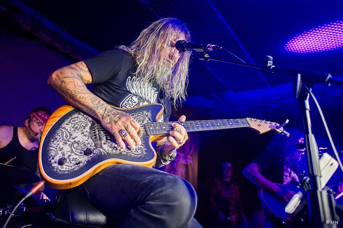 Doga trochu jinak. Unplugged koncertu v Plzni předcházelo promítaní jejího dokumentu Route 66 & Rock 'n' Roll