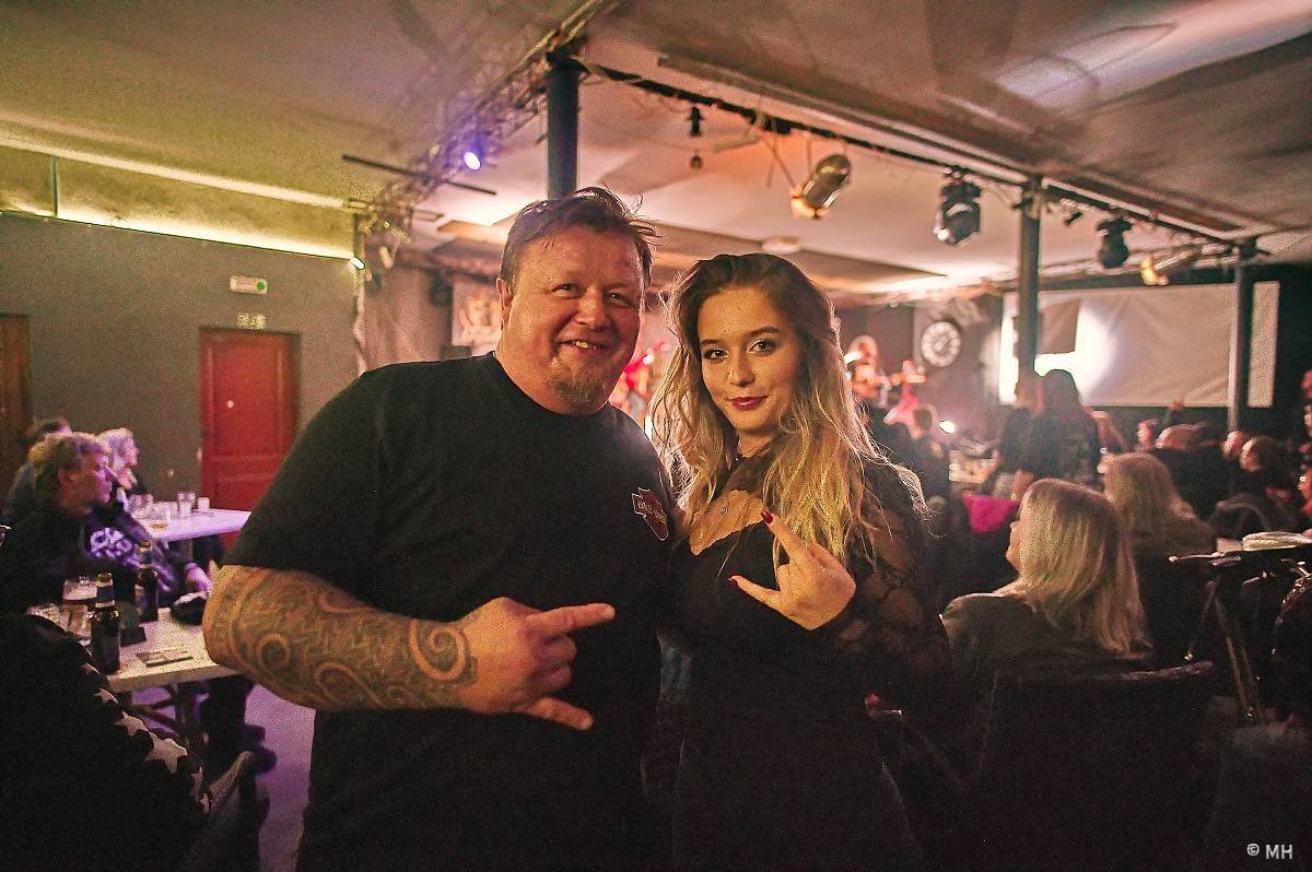 Doga trochu jinak. Unplugged koncertu v Plzni předcházelo promítaní jejího dokumentu Route 66 & Rock 'n' Roll