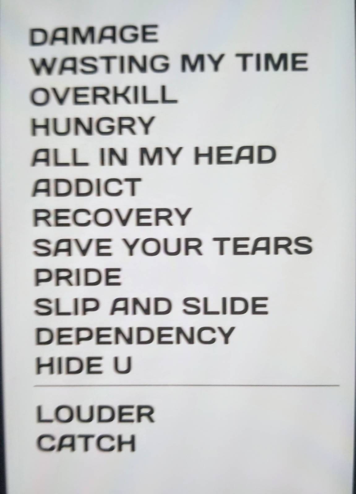 Britští Kosheen přivezli do Plzně energií nabitou show