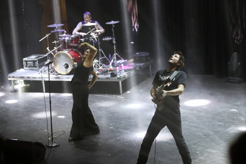 Kosheen oslavili čtvrtstoletí na scéně také v Brně, předskakovali jim Adovany a Lama Lumi