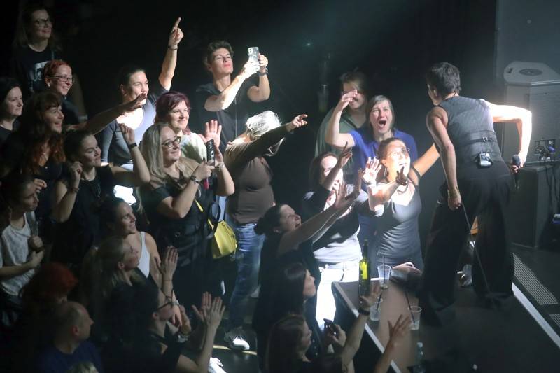 Kosheen oslavili čtvrtstoletí na scéně také v Brně, předskakovali jim Adovany a Lama Lumi