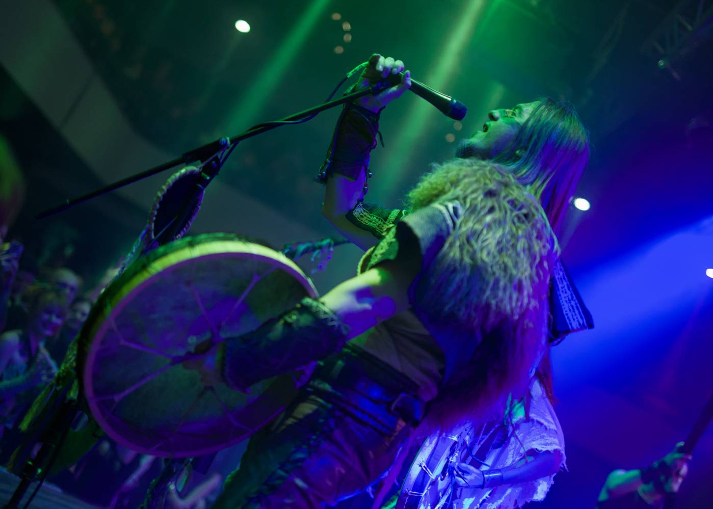 Pohanská hudba zněla Lucerna Music Barem, vystoupili Deloraine s hosty Žniwa a Eihwar