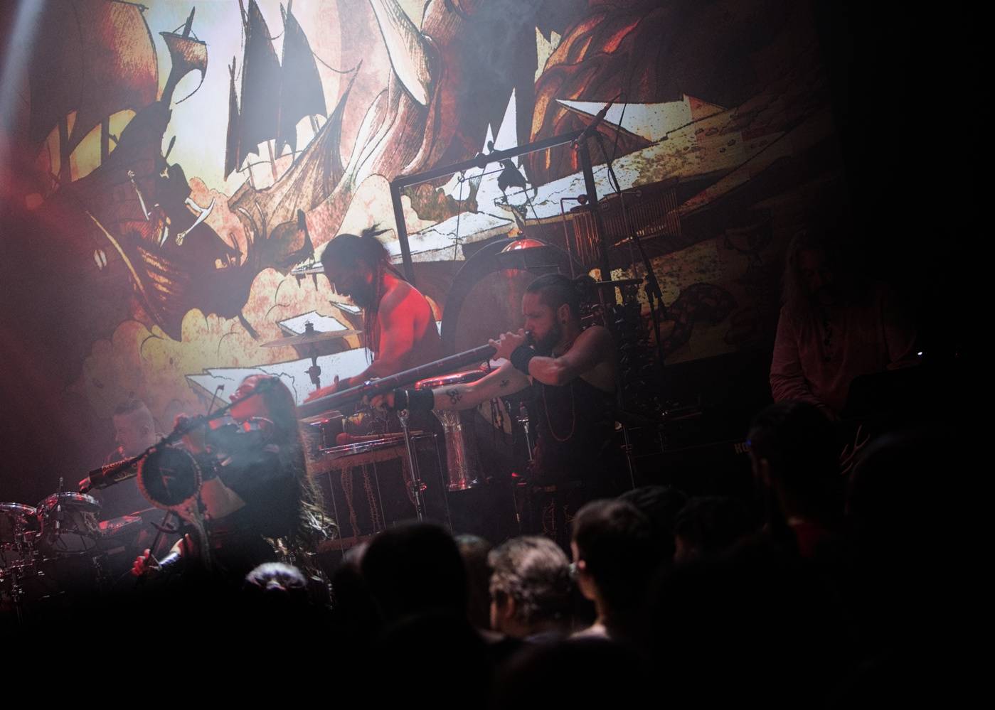 Pohanská hudba zněla Lucerna Music Barem, vystoupili Deloraine s hosty Žniwa a Eihwar