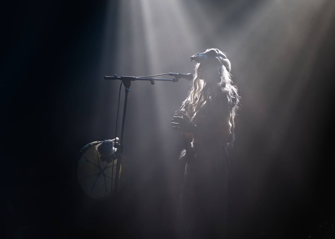 Pohanská hudba zněla Lucerna Music Barem, vystoupili Deloraine s hosty Žniwa a Eihwar