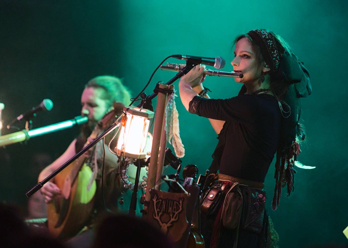 Pohanská hudba zněla Lucerna Music Barem, vystoupili Deloraine s hosty Žniwa a Eihwar