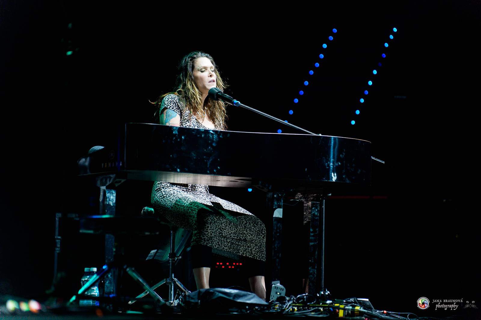 Beth Hart okouzlila Prahu, publikum před ní padalo na kolena