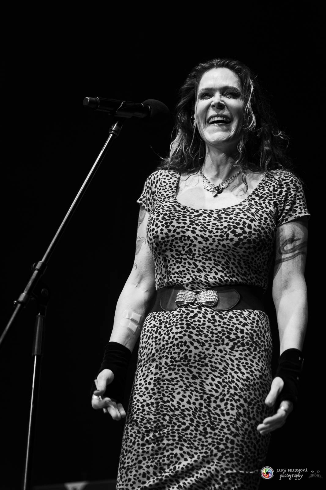 Beth Hart okouzlila Prahu, publikum před ní padalo na kolena