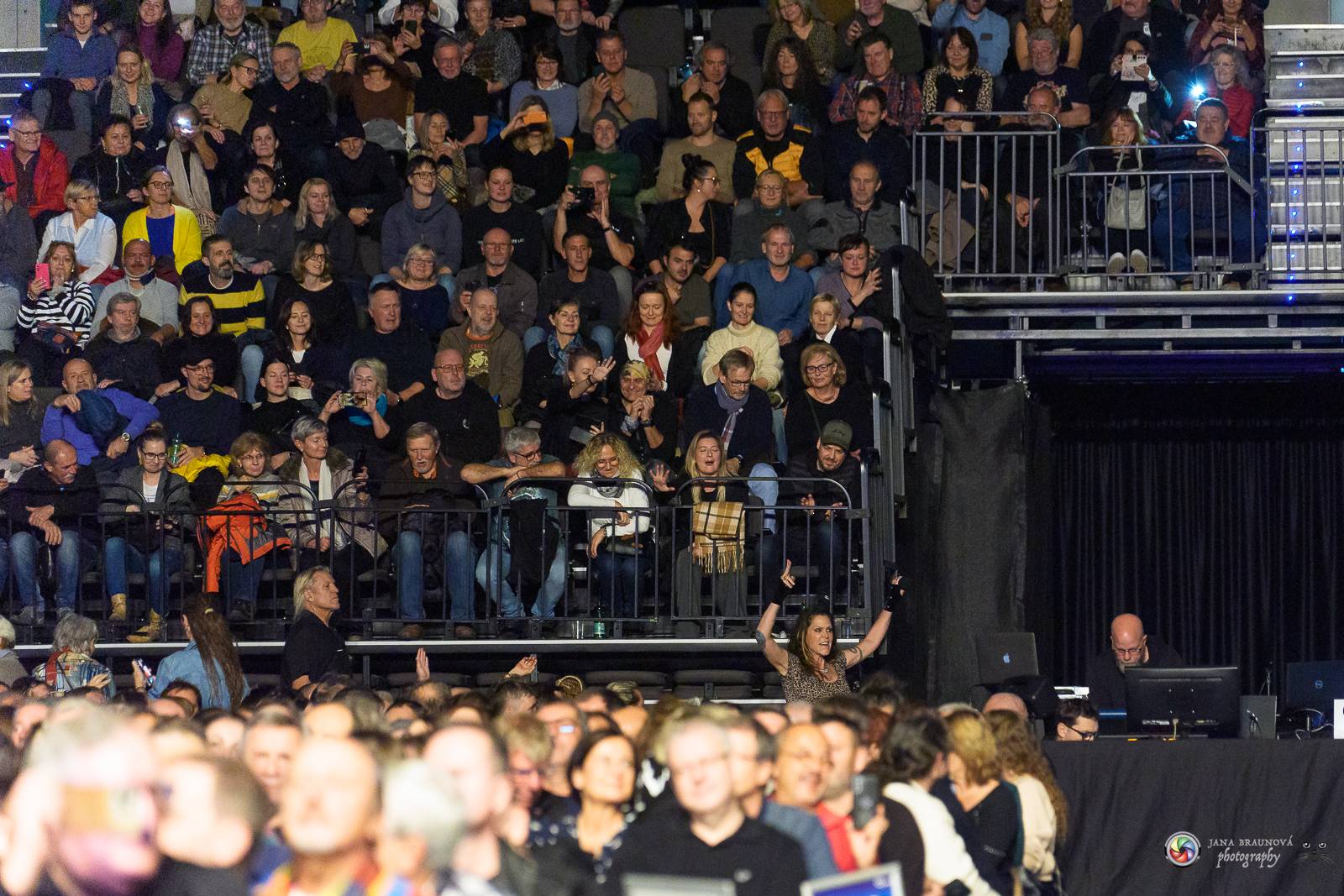 Beth Hart okouzlila Prahu, publikum před ní padalo na kolena